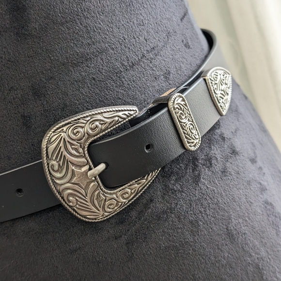 Double Buckle Waist Belt Women's Black - Picture 4 of 8